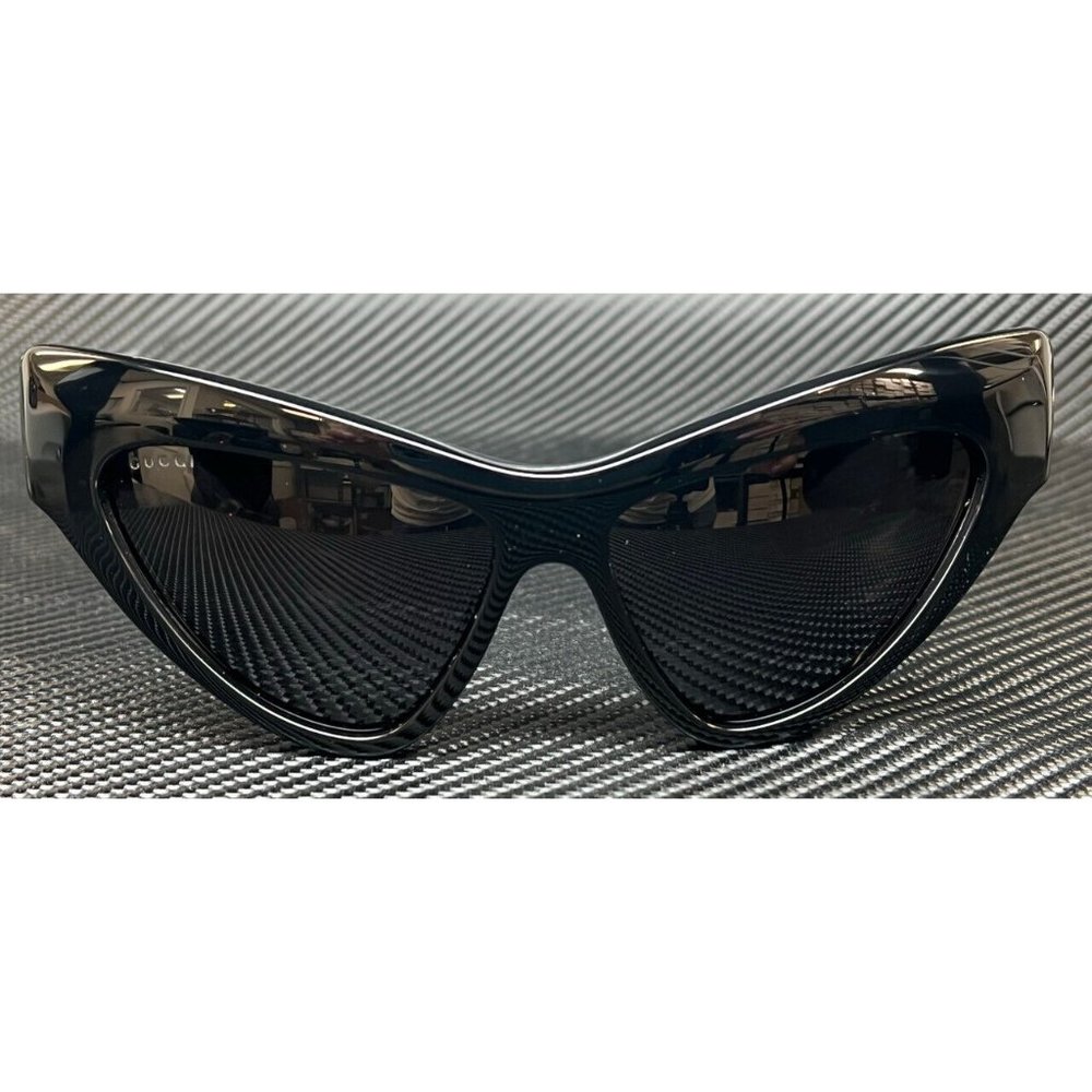 Gucci Black Women's Sunglasses - Picture 2 of 5